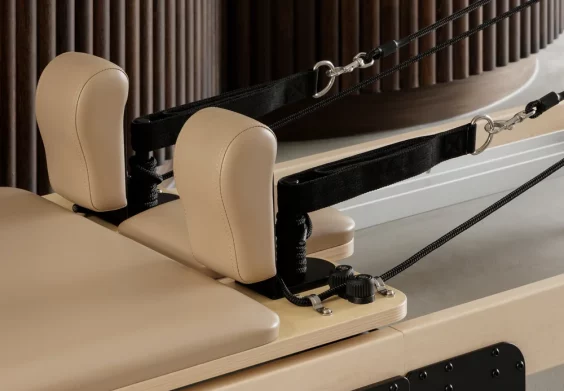 Reformer Pilates in the City Saint-etienne 2 Reformer Pilates in the City Saint-etienne 2